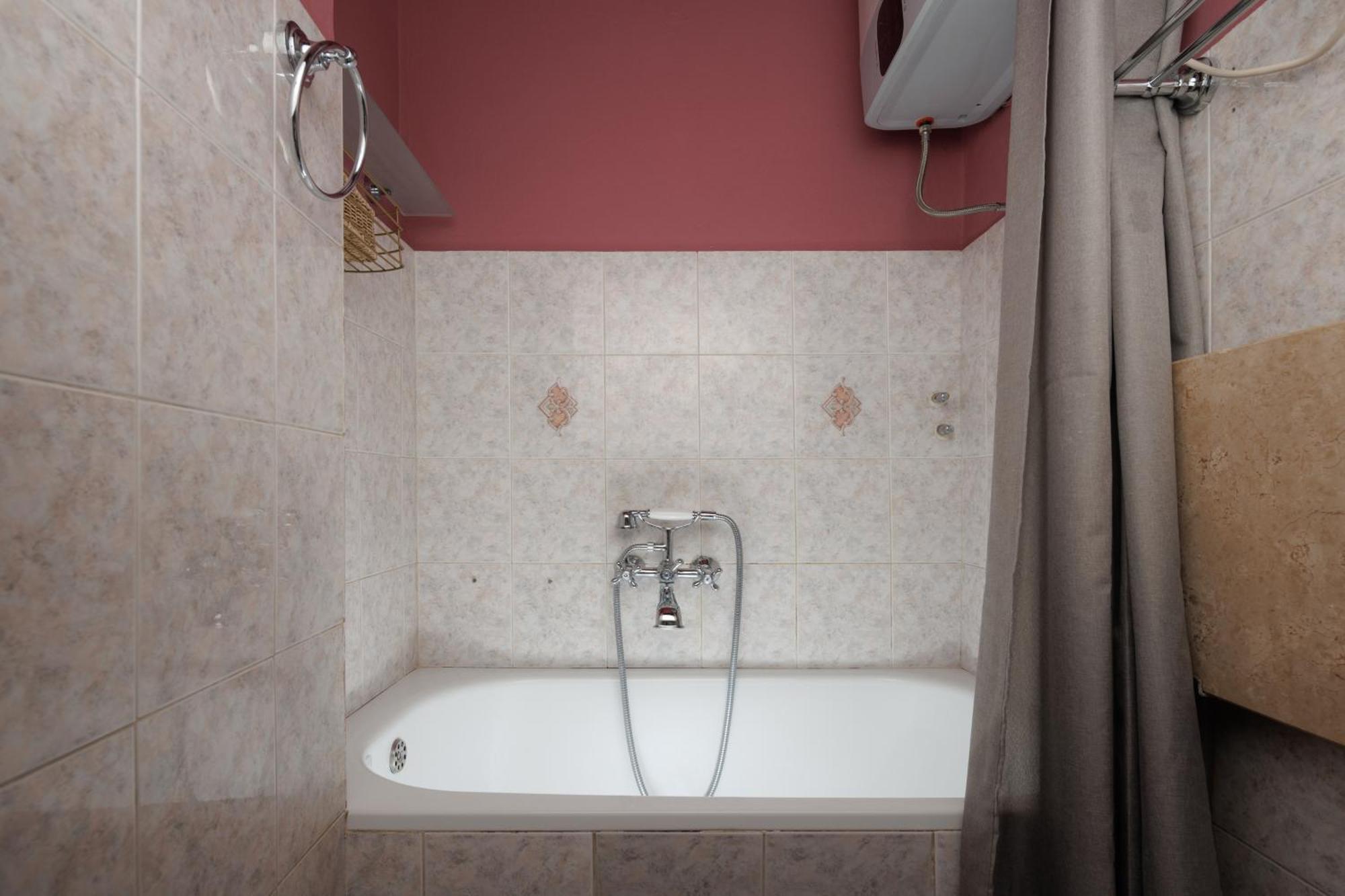 Appartement Old Town Nona - Balcony, Garden And Free Parking