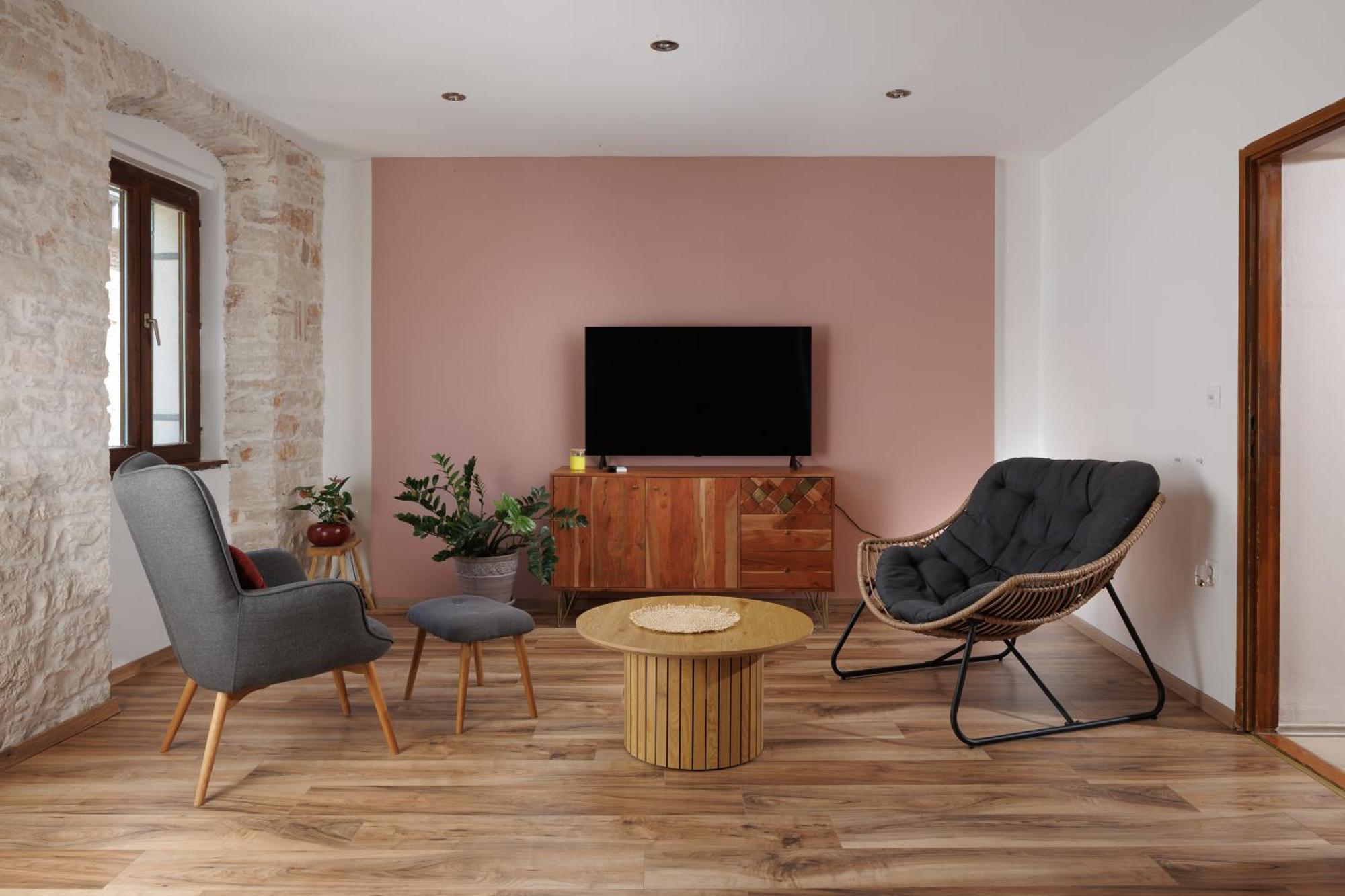 Old Town Nona - Balcony, Garden And Free Parking Apartment *
